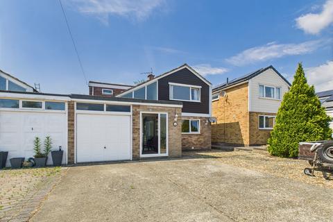 4 bedroom link detached house for sale, Galaxie Road, Waterlooville PO8