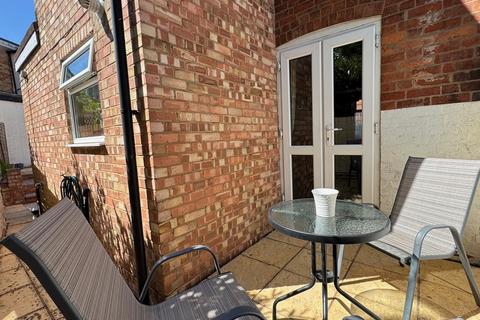 3 bedroom semi-detached house for sale, Mill End, Kenilworth