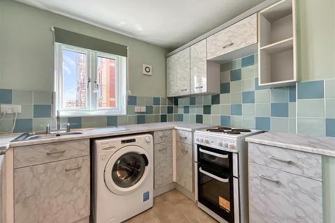 26 Crates Close, Kingswood, Bristol, BS15 4AF