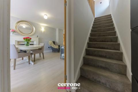 21 Beaumont Lawns, Marlbrook, Bromsgrove, B60 1HZ
