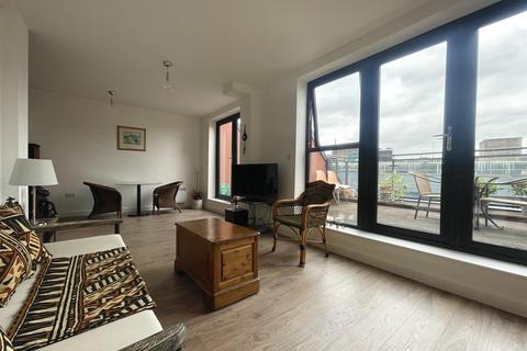2 bedroom apartment to rent, Wote Street, Hampshire RG21