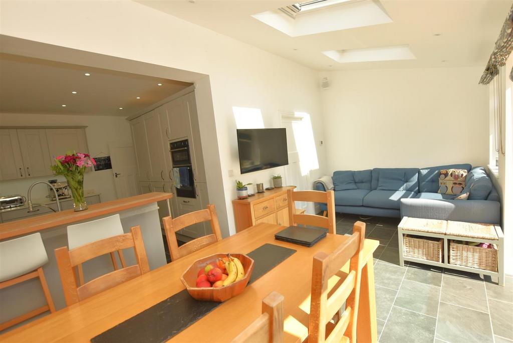 Dining/Family Room Area