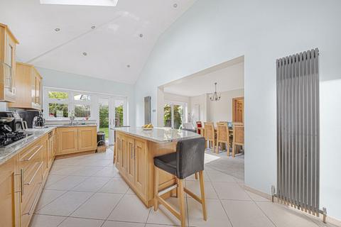 3 bedroom detached house for sale, Red Lodge Crescent, Bexley