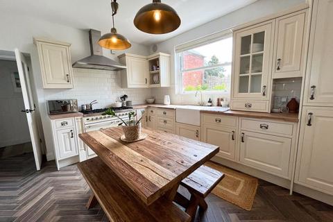 undefined, 10 Cowbridge Road, Brynsadler, Pontyclun CF72 9BT