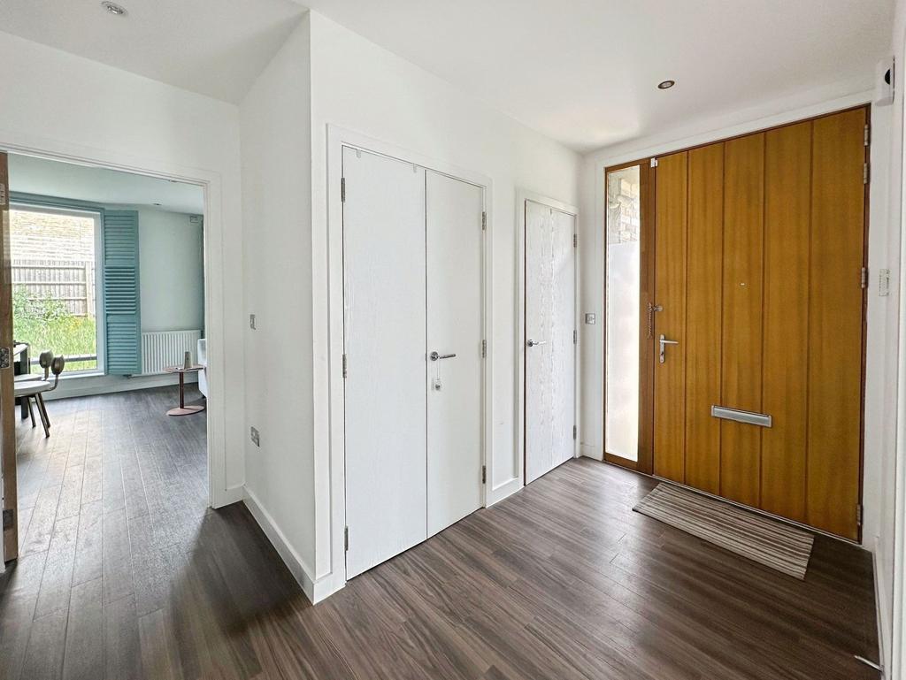 Spacious Hallway with Utility
