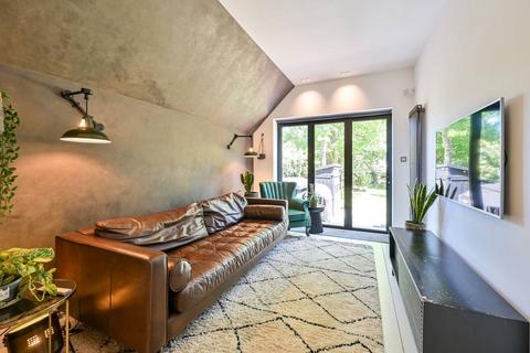 2 bedroom flat for sale, Sunderland Road, Forest Hill, London, SE23