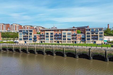 Mariners Wharf, Quayside, Newcastle upon Tyne