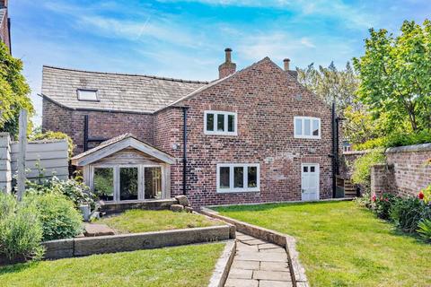 4 bedroom detached house for sale, High Street, Tattenhall