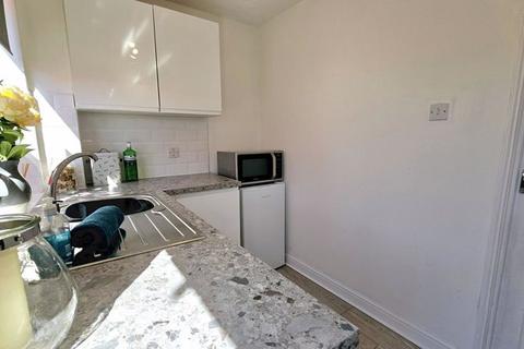 12 Plumpton Avenue, Hereford, HR4 9TZ