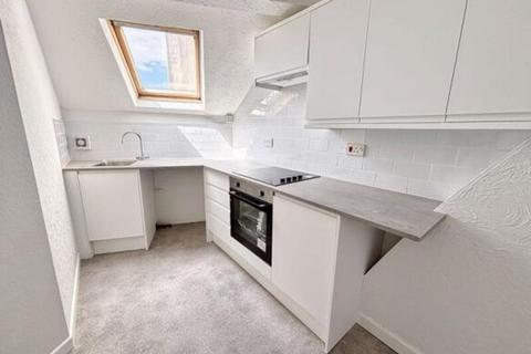 1 bedroom flat for sale, John Street, Porthcawl, CF36