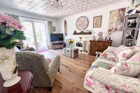 2 bedroom semi-detached bungalow for sale, 6 Bramble Close,Brackla, Bridgend, CF31 2PS