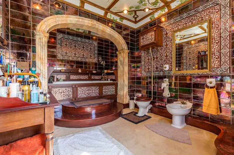 Master Bedroom En