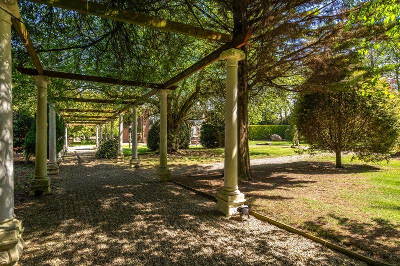 Maltby House Grounds