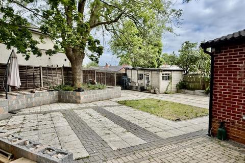 4 bedroom detached house for sale, Wheelwright Road, Birmingham, B24 8HB