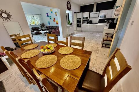 4 bedroom detached house for sale, Wheelwright Road, Birmingham, B24 8HB