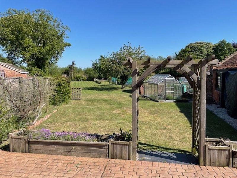 Large Rear Garden