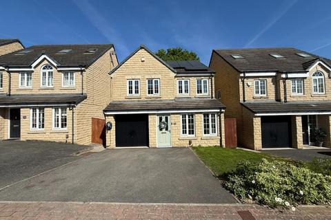 5 bedroom detached house for sale, Plantation Drive, Heaton, Bradford