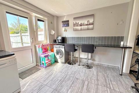 11 Brookfield Avenue, Houghton Regis, Dunstable, LU5 5TS