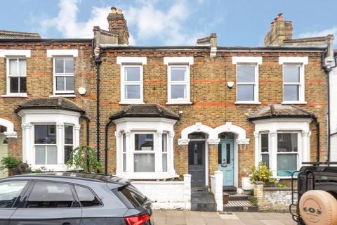 3 bedroom terraced house for sale, Freke Road, Clapham, London SW11 5PU