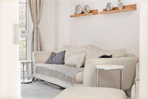3 bedroom end of terrace house for sale, Bywater Drive, Banbury - NO ONWARD CHAIN