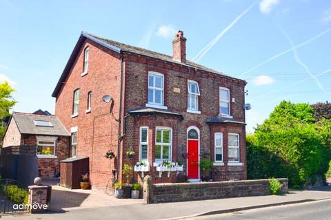 4 bedroom semi-detached house for sale, Park Road, Timperley, WA15 6UA