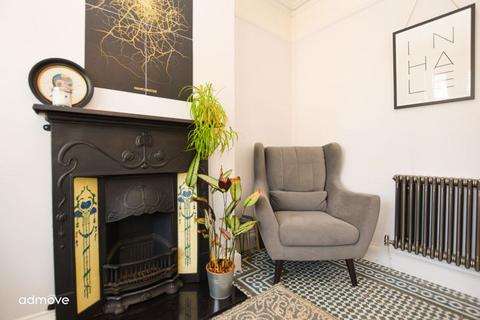 4 bedroom semi-detached house for sale, Park Road, Timperley, WA15 6UA