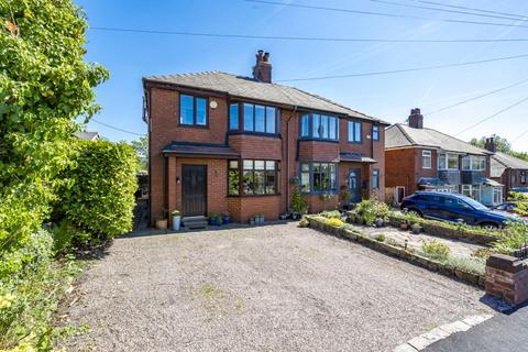 18 Ripponden Road, Denshaw, Oldham, OL3 5SH