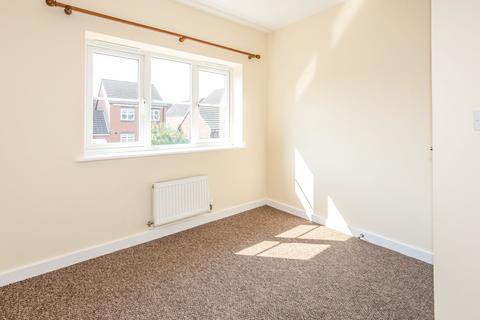 3 bedroom detached house to rent, Fitzwilliam Place, DE3