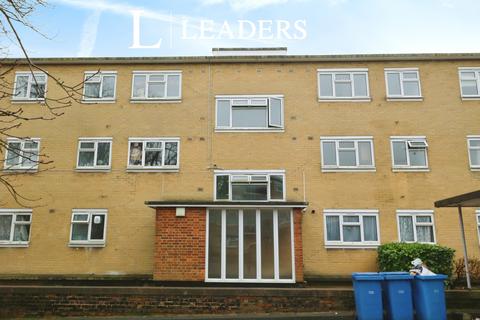 2 bedroom flat to rent, Tanys Dell, Harlow