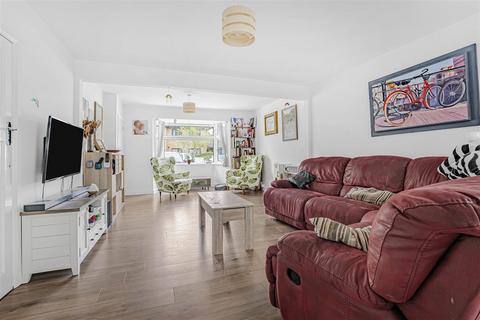 16 Elmfield Road, Cambridge, CB4 1SF