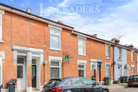 4 bedroom terraced house to rent, Percy Road, Southsea
