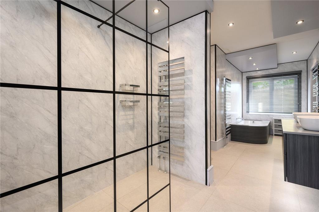 Ensuite Bathroom