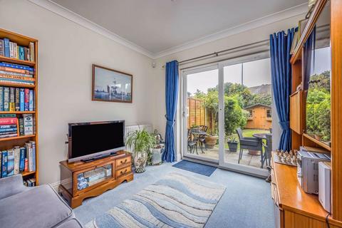 4 bedroom terraced house for sale, Crinoline Gardens, Southsea