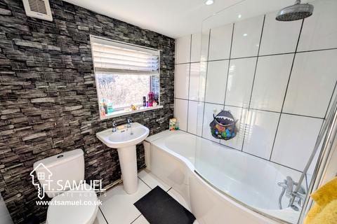 59 Heol Esgyn, Rhigos, Aberdare, CF44 9BX