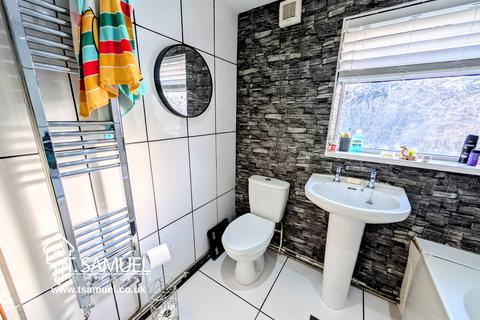 59 Heol Esgyn, Rhigos, Aberdare, CF44 9BX