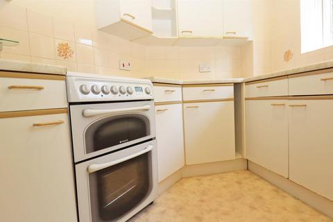 1 bedroom retirement property for sale, Dellers Court, Taunton TA1