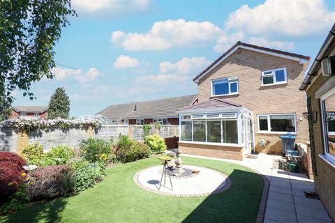 11 Ripon Way, Carlton Miniott, Thirsk, YO7 4LR
