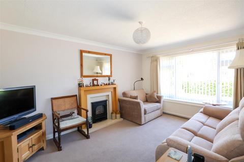 11 Ripon Way, Carlton Miniott, Thirsk, YO7 4LR
