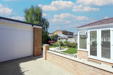 11 Ripon Way, Carlton Miniott, Thirsk, YO7 4LR