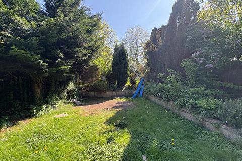 14 Needham Road, Luton, LU4 9HD