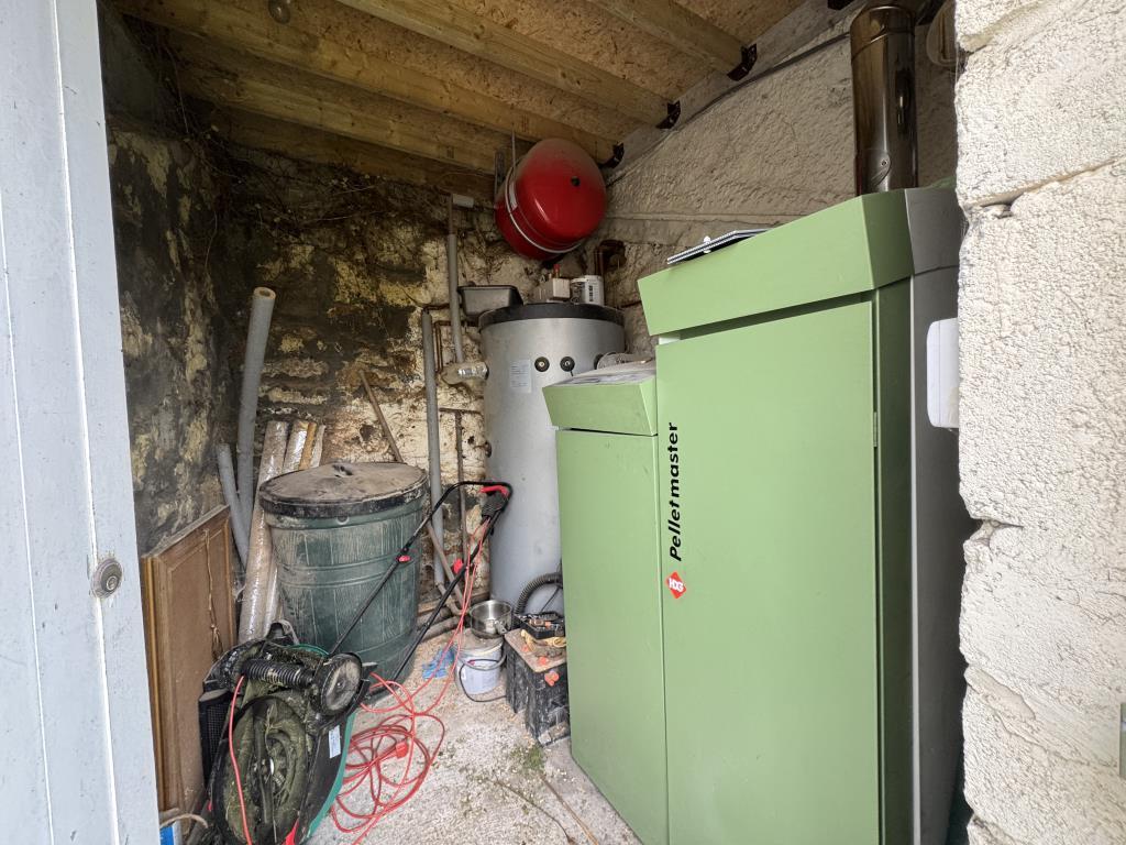 Outside storage shed