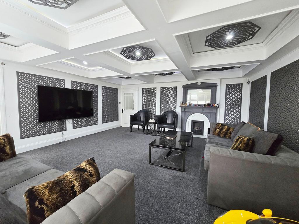 Living room 2