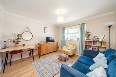 1 bedroom apartment for sale, London W4