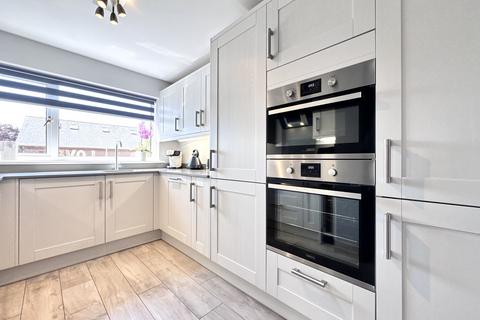 2 bedroom detached bungalow for sale, Abernant, Aberdare CF44