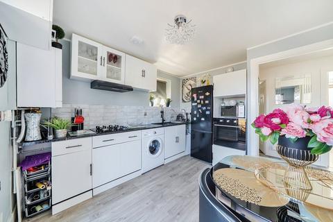 1 bedroom flat for sale, Shakespeare Road, London