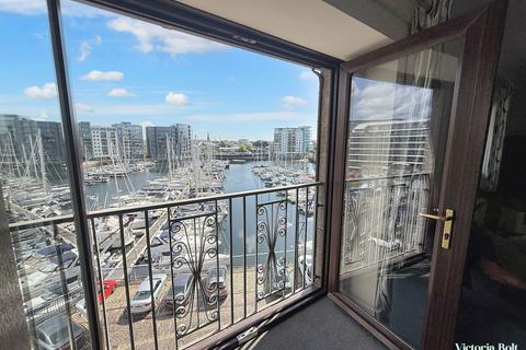 2 bedroom apartment for sale, Sutton Wharf, Plymouth PL4