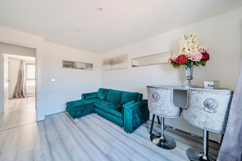 1 bedroom flat for sale, Shakespeare Road, London