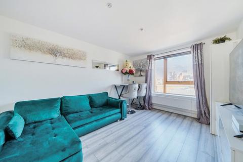 1 bedroom flat for sale, Shakespeare Road, London