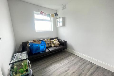 undefined, Princess Road, Manchester M20