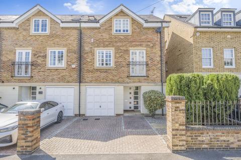 8 Dorset Road, Windsor, SL4 3BA